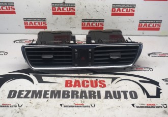 Grila Grile Aer Aerisire Ventilatie Bord Centrala Mazda 3 AN 2015
