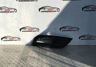 Grila proiector Audi A4 B8 2011 (8K0807682k)