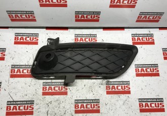 Grila Proiector Dreapta Fata BMW X3 F25 COD  51117249596 