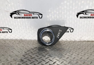 Grila proiector dreapta Toyota Yaris 2010 -2014 cod 52030-0D050