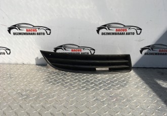 Grila Proiector Dreapta Volkswagen Passat B6 Cod : 3C0853666