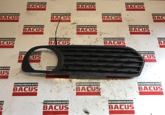 Grila Proiector Stanga Bmw Seria 1 F20 2.0 D COD 51117245869