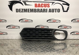 Grila Proiector Stanga Bmw Seria 1 F20 2.0 D COD 51117245869