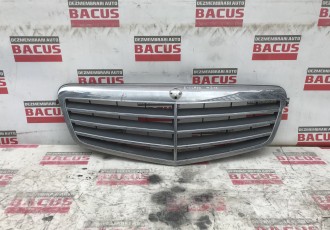 Grila radiator Mercedes W212 cod: a2128800883
