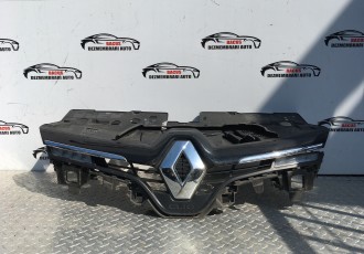 Grila radiator Renault Clio 4  an- 2015  cod 628101467R