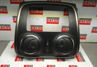 Grila radio cd, Dacia Sandero 2, 682601926R