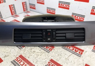 Grila Ventilatie Aer Bord Centrala Bmw 5 E61 / E60 An 2007 Cod 6910734
