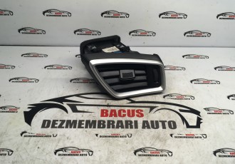 Grila Ventilatie Aer Bord Dreapta Nissan Qashqai An 2014 Cod : 68760 4EA0A / 687604EA0A