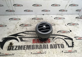 Grila Ventilatie Aer Bord Mercedes C-Class W205 An 2014 Cod : A2058300301