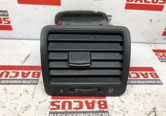 Grila Ventilatie Aer Bord VW Golf 5 Cod: 1K0819709