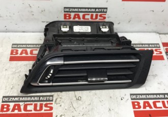 Grila Ventilatie Aer Peugeot 308 An 2019 cod: 1303823XZD