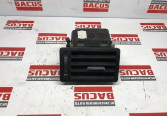 Grila Ventilatie Aer Stanga Bord Ford Kuga/C Max Cod 3M51R018B09