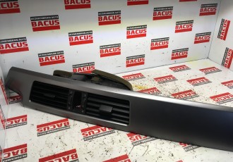 Grila ventilatie bord BMW Seria 5 E60 COD- 51457129233; 5145 7 129 233 ;528506