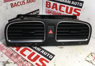 Grila ventilatie bord Golf 6 cod: 5k0819728
