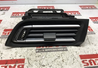 Grila Ventilatie Bord Peugeot 308 Cod 96778766
