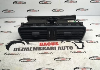 Grila ventilație centrală pentru Volkswagen Passat B7 cod- 3AC819728A