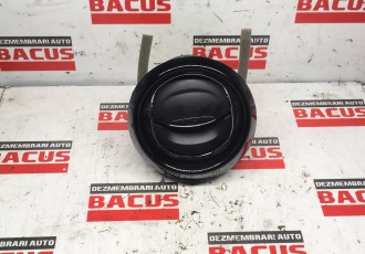 Grila ventilatie dreapta Renault Captur cod: 08239006 ; 687606325r