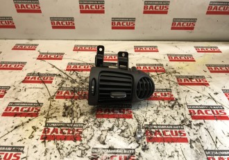 Grile aerisire Mercedes C220 S203 2001; 2038300254 // A2038300154