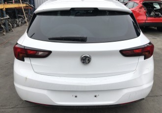 HAION Opel Astra K Hatchback 1.4 benzina An 2019 km- 37.000