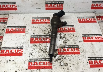 INJECTOARE BOSCH AUDI / VW / SKODA / SEAT 2.0 TDI COD 0445110369 SI 03L130277J