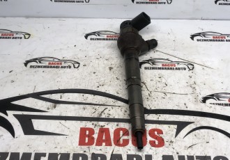 INJECTOARE BOSCH AUDI / VW / SKODA / SEAT 2.0 TDI COD 0445110369 SI 03L130277J