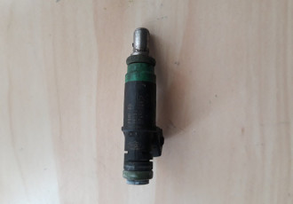 Injectoare Ford Fiesta cod:9f593 