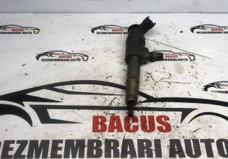 Injectoare Ford Fiesta / Kuga / Focus 1.5 / 1.6 cod cv6q9f593aa / 0445110489