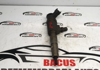 Injectoare Ford Fiesta / Kuga / Focus 1.5 / 1.6 cod cv6q9f593aa / 0445110489
