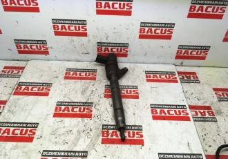 Injectoare Hyundai I40 1.7 CRDI cod: 0445110411; 33800-2A800