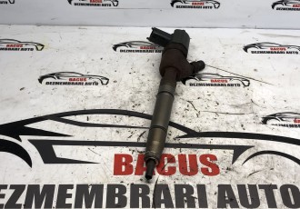 Injectoare Hyundai I40 1.7 CRDI cod: 0445110411; 33800-2A800
