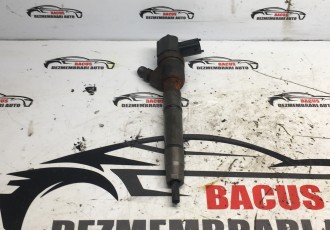 Injectoare Kia Sportage Carens Hyundai Tucson 2.0 CRDI Euro 4 0445110258 / 33800-27400