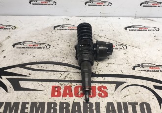 Injectoare Volkswagen Passat B6 3C (2005-2010) 2.0  Cod-038130073BQ / 0414720312 / BMP