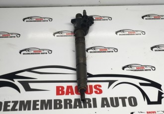 Injectoare Volvo V40 2.0 D3 cod: 0445116046 / 31303238 an fab. 2012 - 2015