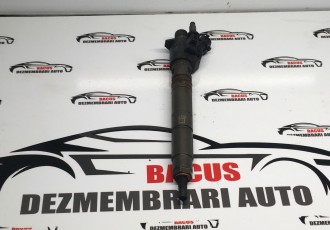 Injectoare Volvo V40 2.0 D3 cod: 0445116046 / 31303238 an fab. 2012 - 2015