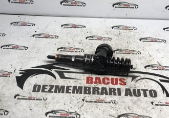 Injectoare VW Golf 5 1.9 tdi cod 038130073A / 0414720215