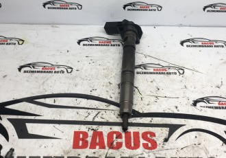 Injector, 03L130277, 0445116030, Vw Passat B7 2,0