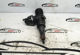Injector 1.4 tdi 1.9 tdi vw polo 9n skoda fabia 2 roomster 5j audi a4 b7 038130073bp
