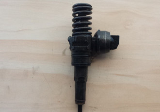 Injector Audi A3 8L 1.9 TDI cod: 038130079CX model 2002