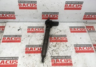Injector Audi A4 B8 cod: 03l130277