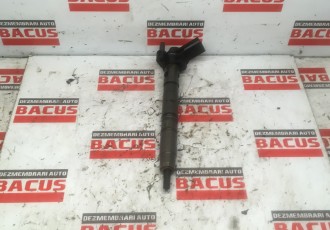 Injector Audi A4 B8 cod: 03l130277