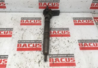 Injector Audi A4 B8 cod: 03l130277