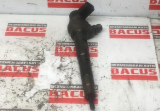 Injector Audi A4 B8 / Vw Golf 6 / Skoda / Seat 2.0 Tdi COD 0445110369 - 03L130277J