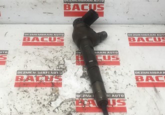 Injector Audi A4 B8 / Vw Golf 6 / Skoda / Seat 2.0 Tdi COD 0445110369 - 03L130277J