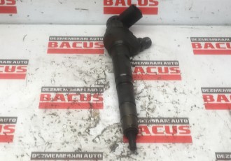 Injector Audi A4 B8 / Vw Golf 6 / Skoda / Seat 2.0 Tdi COD 0445110369 - 03L130277J 	