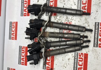 Injector avand codul original - 0445116046 -  Volvo