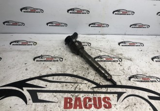 Injector BMW 2.0 3.0 d Euro 5 Cod 0445110617