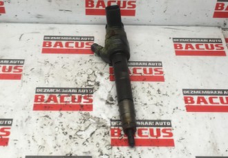 Injector BMW E90 2.0 D cod: 0445110289