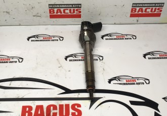 Injector BMW F20 cod: 0445110503