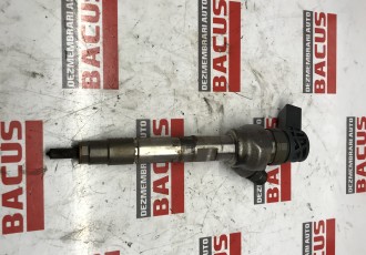 Injector BMW F20 F30 F31 F32 F36 F10 2.0 d cod: 0445110613