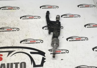 Injector BMW Seria 1 F40 1.5B B38A 0261500437 / 1353 8656548